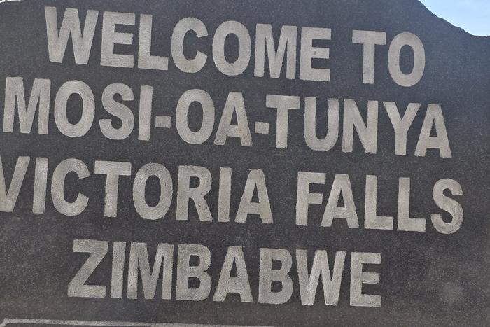 THE BEST OF  SOUTH AFRICA, BOTSWANA, ZAMBIA AND ZIMBABWE